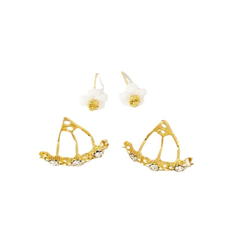 E765 Korean Daisy Flower Earrings