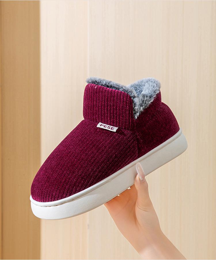 Men's 2025 Closed-Back Cotton Slippers: Thick, Warm, Velvet-Lined, Odor-Resistant Indoor Shoes for Autumn/Winter.