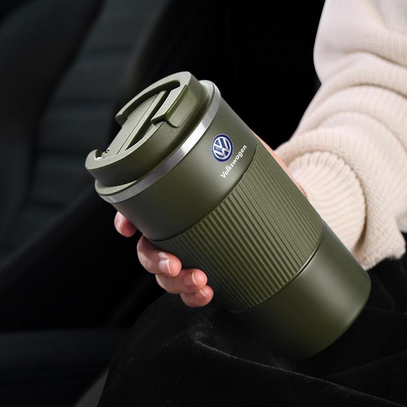 1 Stück Auto Vakuumflaschen Kaffeetasse Reise Tragbare Isolierflaschen Für Volkswagen Santana GTI Rline Polo Golf Passat B5 B6 Touran Magotan Scirocco
