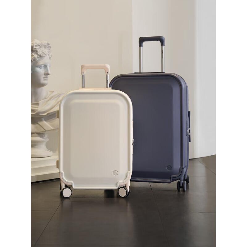 Aiwashi Collector Series Hardside Luggage