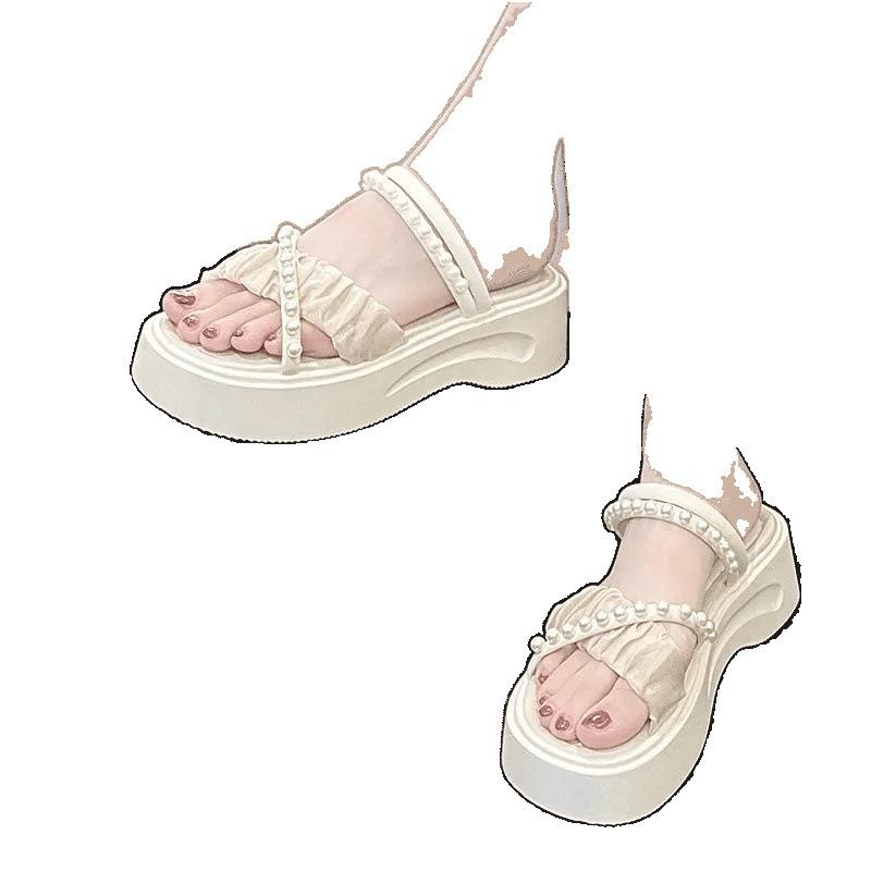 Modische vielseitige Zwei-Trage-Sandalen Feenstil neue Sommerbekleidung Perle Muffin-Plateau Römische Strandschuhe