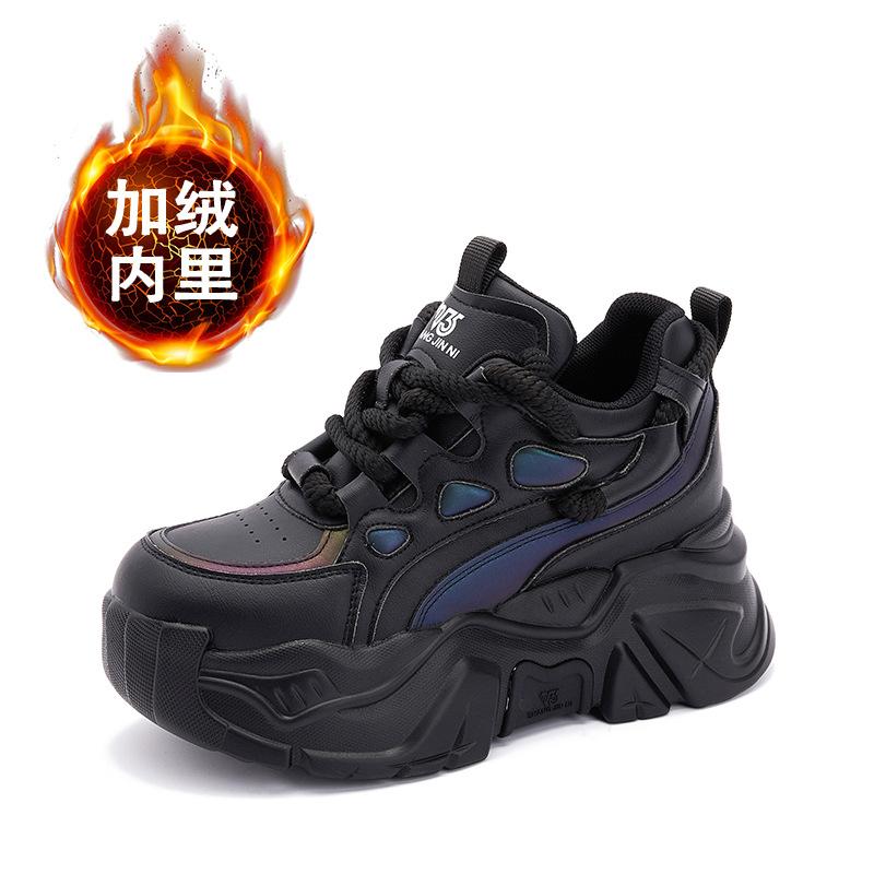 

Кроссовки на толстой подошве с внутренней платформой, увеличивающей рост, женские, новая коллекция осень-зима 2025, повседневная спортивная обувь, модные бархатные теплые женские туфли 39