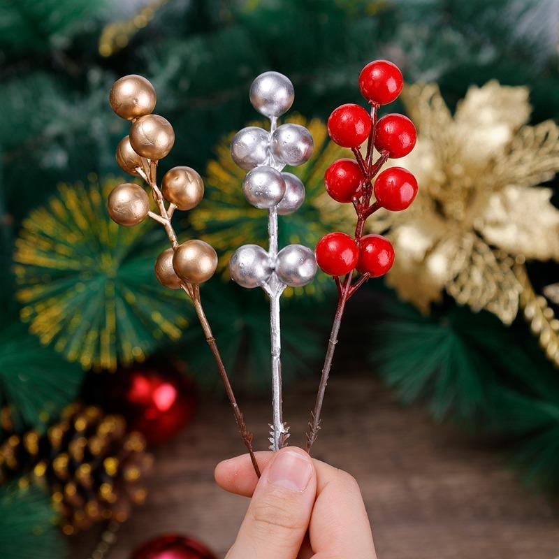 10pcs Artificial Holly Berry Christmas Decor Wire Bundle Garland Wreath Christmas New Year Fake Red Berries for Wreath DIY Home Decor