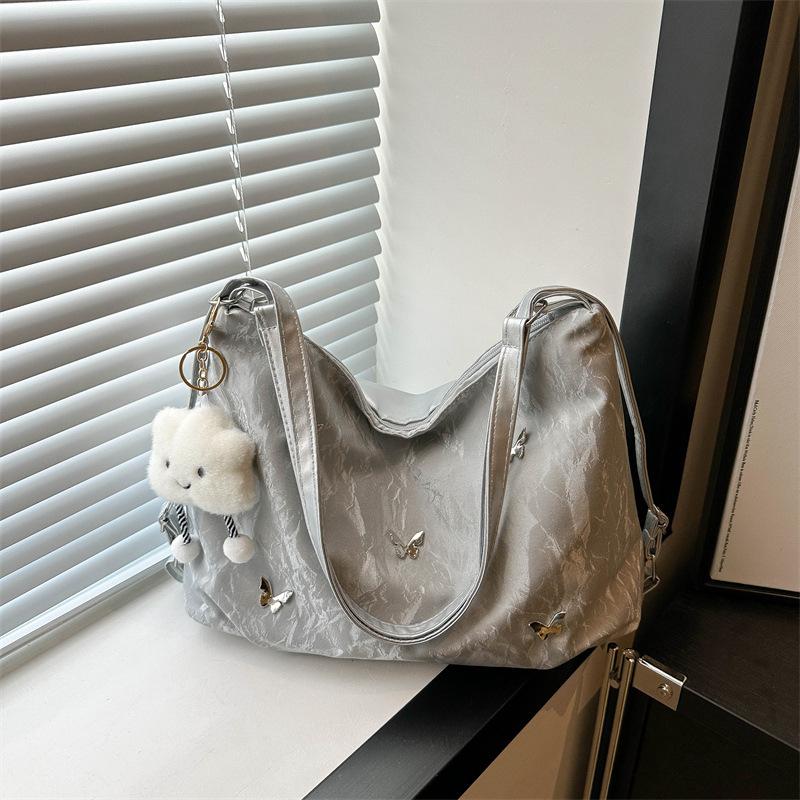 Large capacity bag women 2025 fashion new niche design commuter leisure beauty double shoulder crossbody backpack