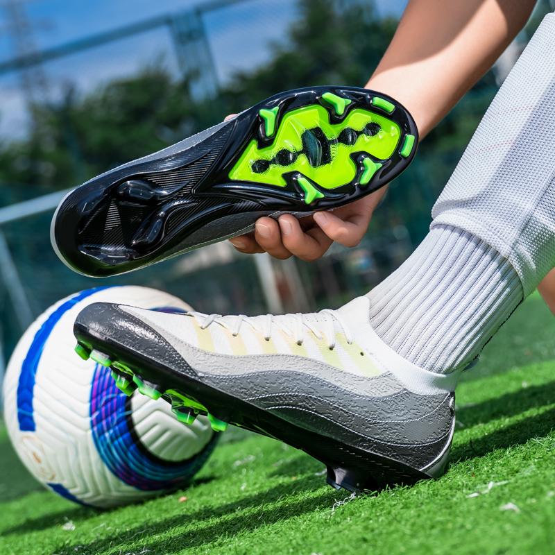 High-End Wear-Resistant Football Shoes for Grass Training with Long Nails Anti-Slip Suitable for All Seasons And Fields