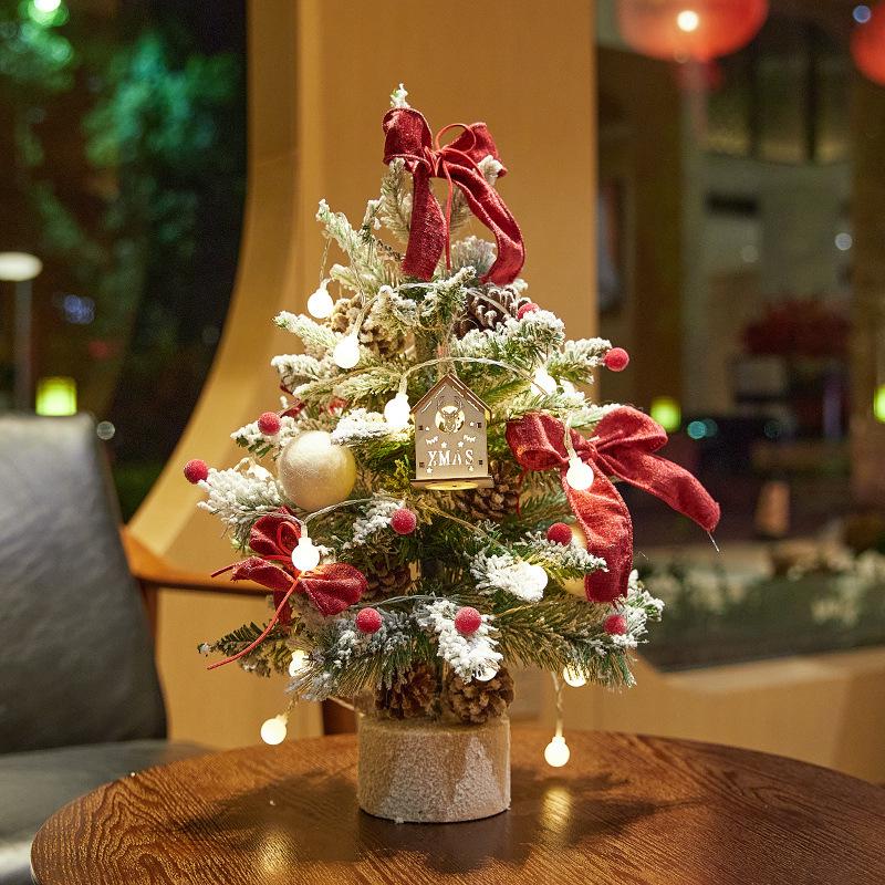 LED Flashing Fairy Lights for Christmas Tree and Shop Window Decorations