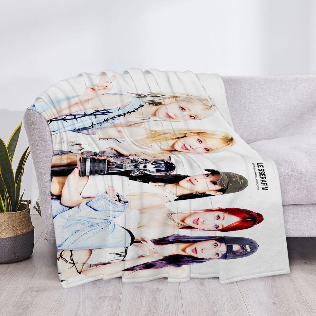 Couverture de canapé Le Serafim Couvertures douces et moelleuses Maison et décoration Jeté Lit Genou Personnalisé Anime Luxe Jetés Mignon pour enfants