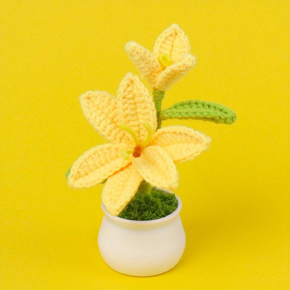 1Pc Hand-crocheted lily flower small potted plant simulation mini home desk car ornament gift
