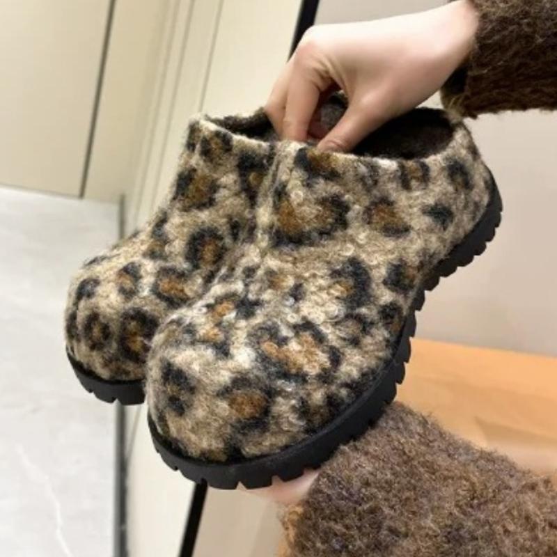 Fashion High Quality Satin Platform Slippers Women Fashion Leopard Design Brand Casual Shoe Cozy Warm Autumn Shoe Women Zapatos De Mules