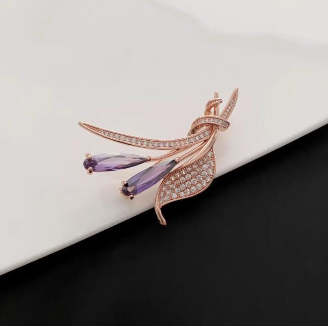 Luxury Lily Flower Brooches Women's Exquisite Crystal Bouquet Plant Corsage Pin Suit Jewelry Accessories