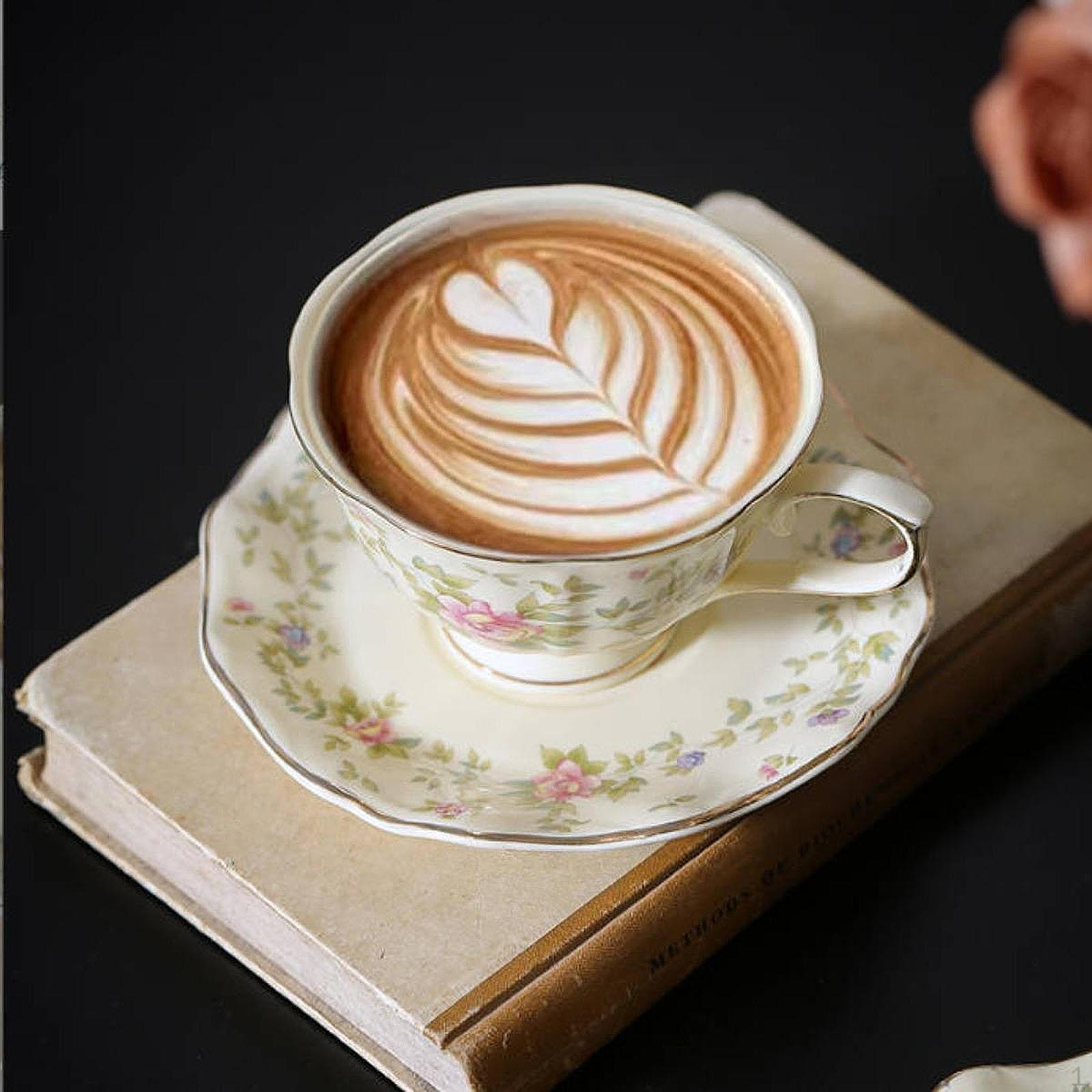 

Керамическая кофейная кружка Молочная Элегантная с ручкой, Гладкий набор чайных чашек и блюдец, Чайная чашка для дома