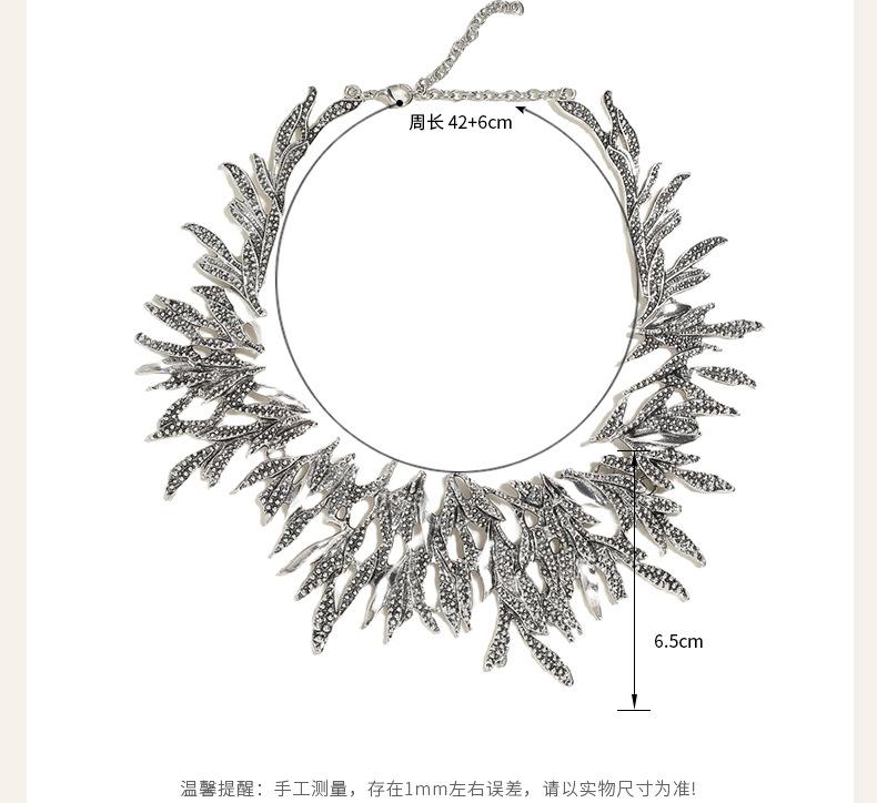 Europäisch-Amerikanisch Retro Übertrieben Statement Halskette Mode Design Sinn Schlüsselbein Kette Damen Stilvolles Schmuck Zubehör