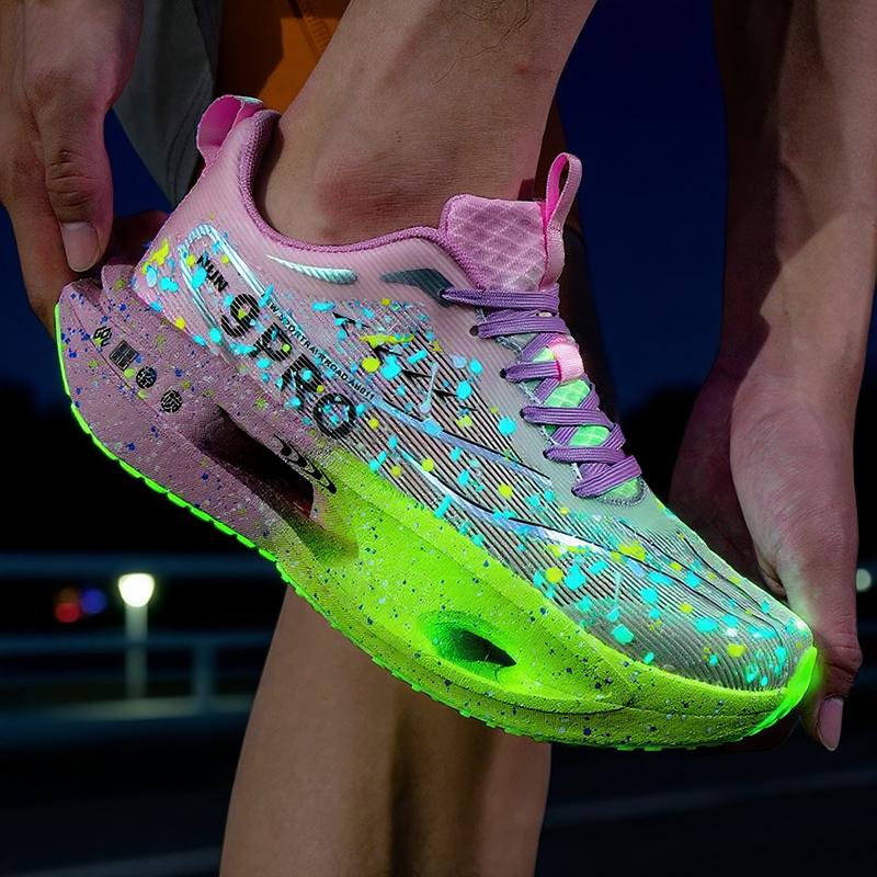 Professional Carbon Plate Marathon Men's Running Shoes Breathable Lightweight Comfortable Non Slip Night Light Sports Shoes