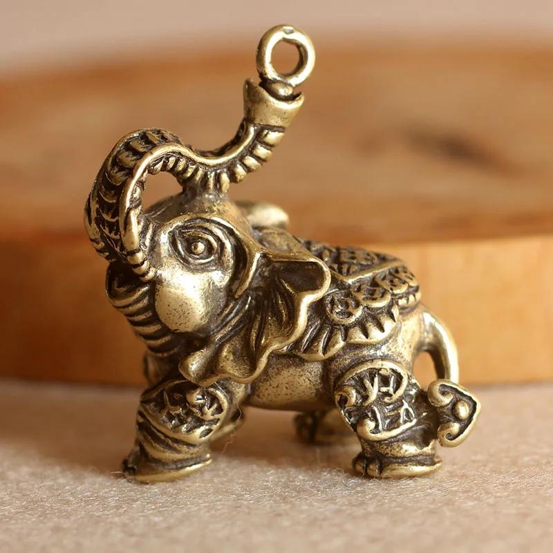 Portachiavi Ciondolo Elefante di Rame Auspicioso Ottone Vintage Metallo Animale Portachiavi Ornamenti Portachiavi Ciondoli Portachiavi Gioielli