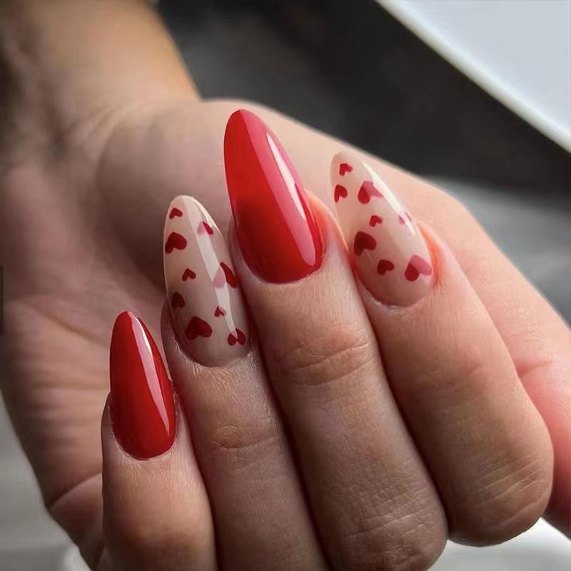 Valentine s Day Red Heart Nail Art - Wearable Nail Tips & Fake Nail Stickers