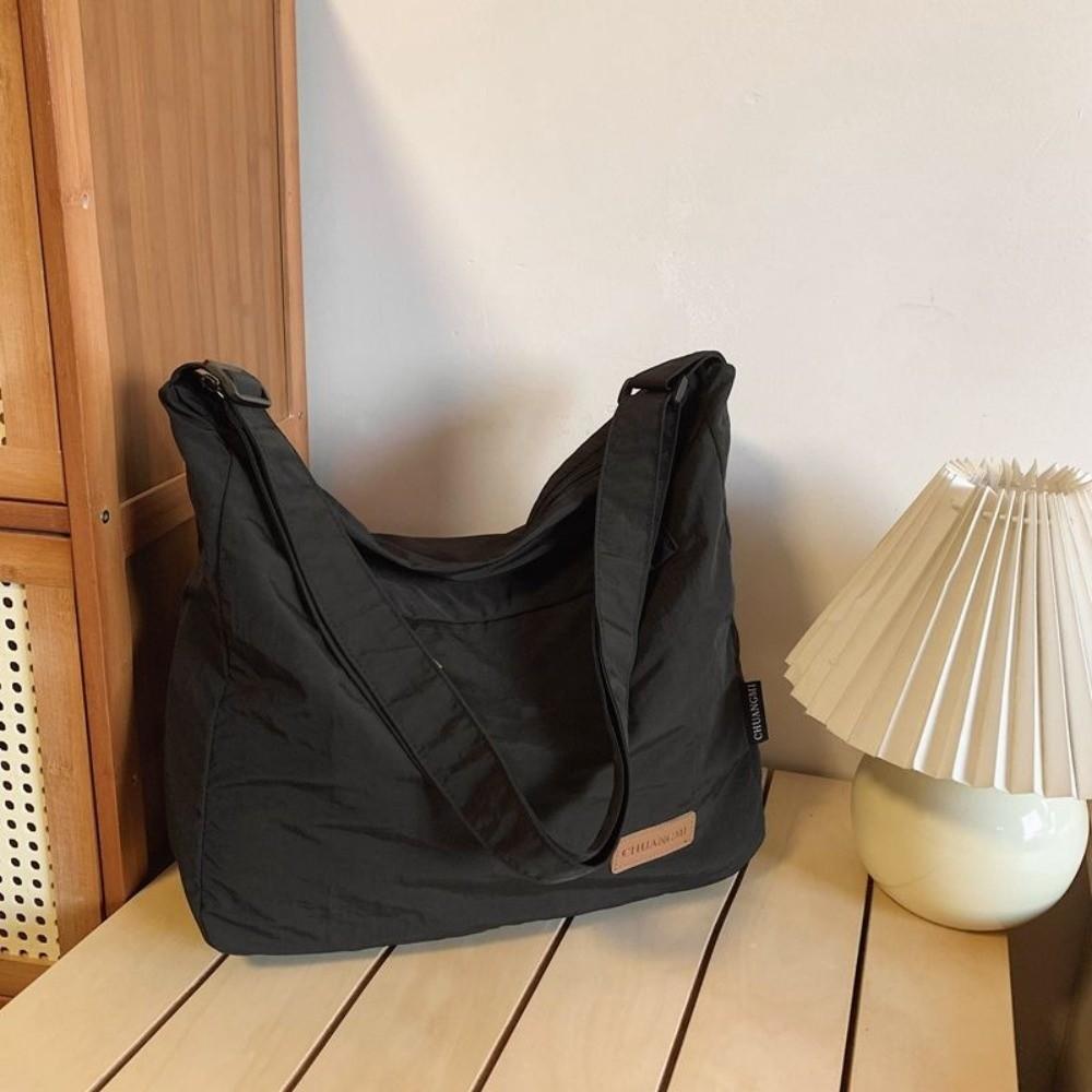 New Canvas Shoulder Bag Japanese Style Zipper Closure Messenger Bag Large Capacity Lightweight School Book Bag Student Use