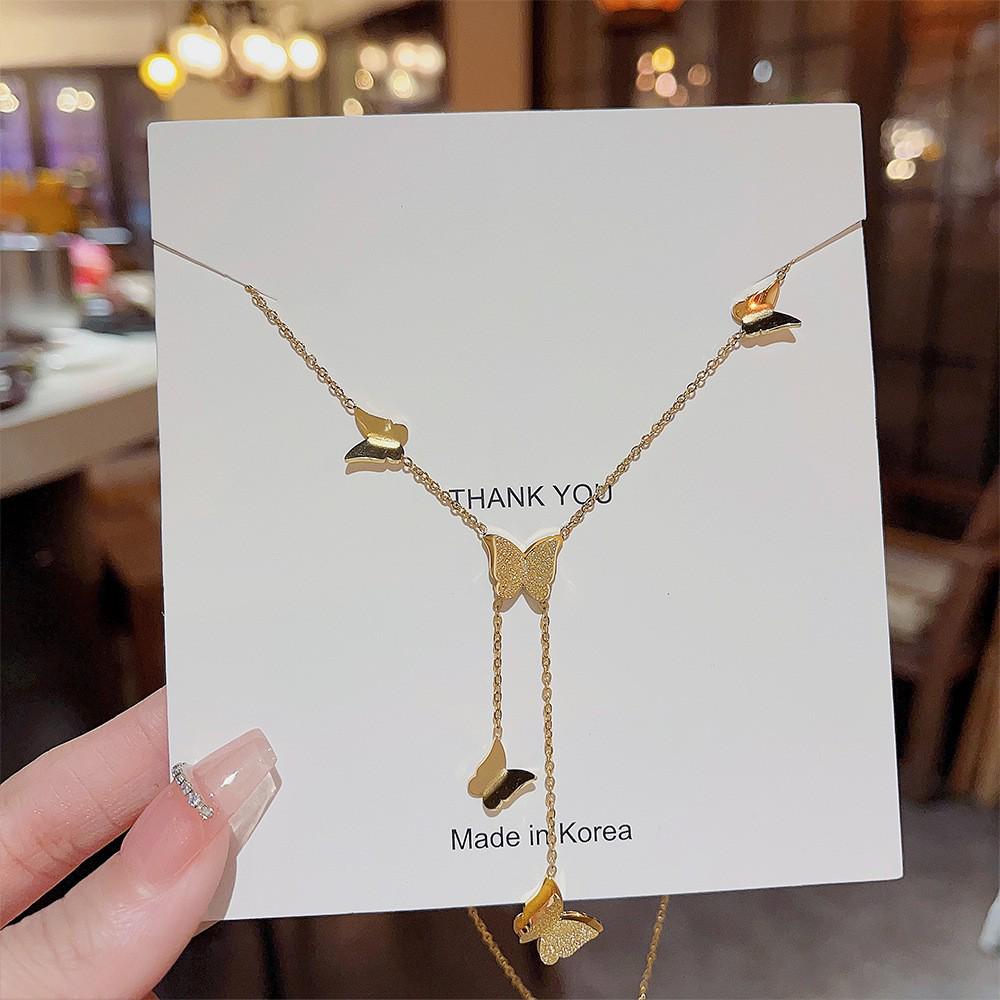 Korean 18K Gold Titanium Steel Women's Clavicle Necklace - Versatile, High-End, Non-Fading Temperament Choker.