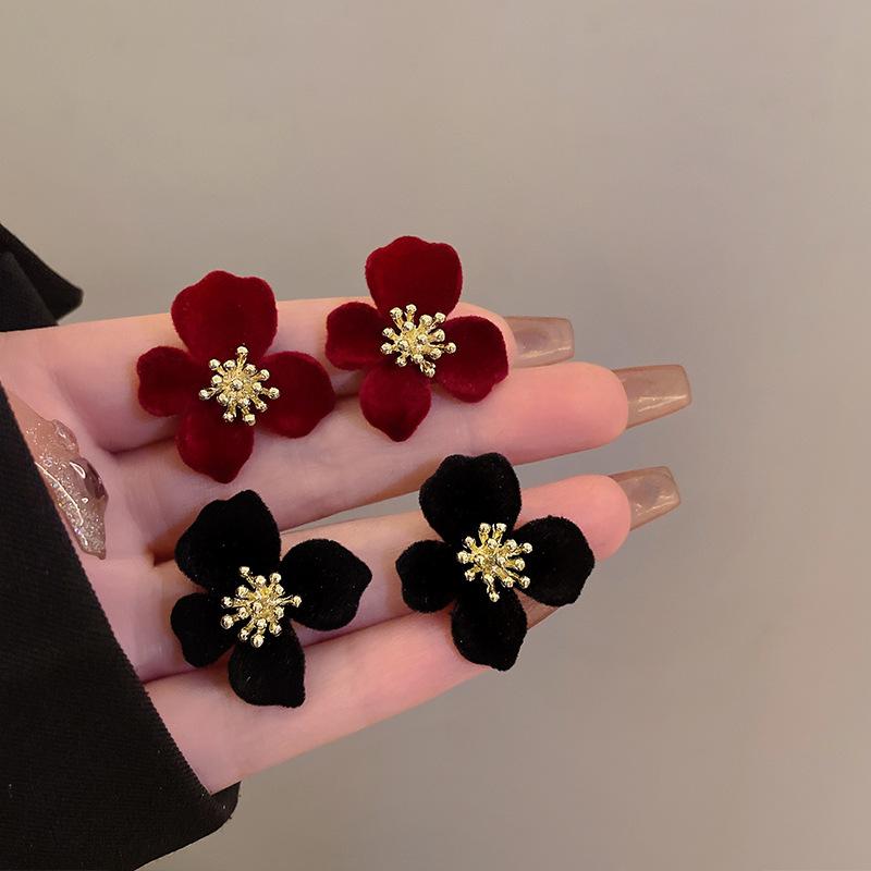 Vintage Wine Red And black Velvet Flower Stud Earrings For Women Fine Zircon Gift Accessories