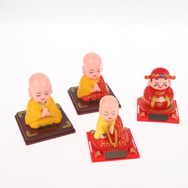 1Pcs Auto Shaking Little Monk Car Interior Accessories Toy Mini Solar Powered Little Monk Car Ornament Desktop Office Decoration