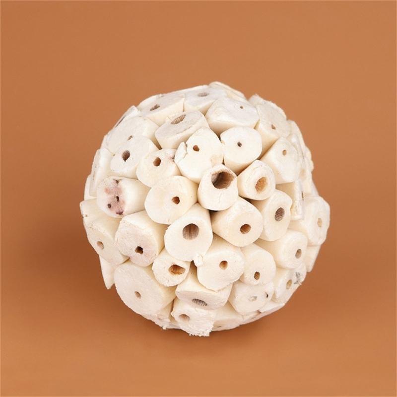 Parrots Chew Toy Birdcage Natural Pith Balls Chewing Toy Bird Biting Toy for Medium Large Birds Birdcage Hanging Toy