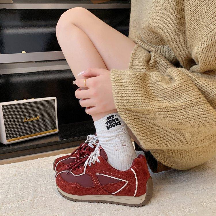 

Zhou Yutong s same leather women s shoes jumping sugar retro red ballet training shoes inner height increase casual shoes pre-order 35