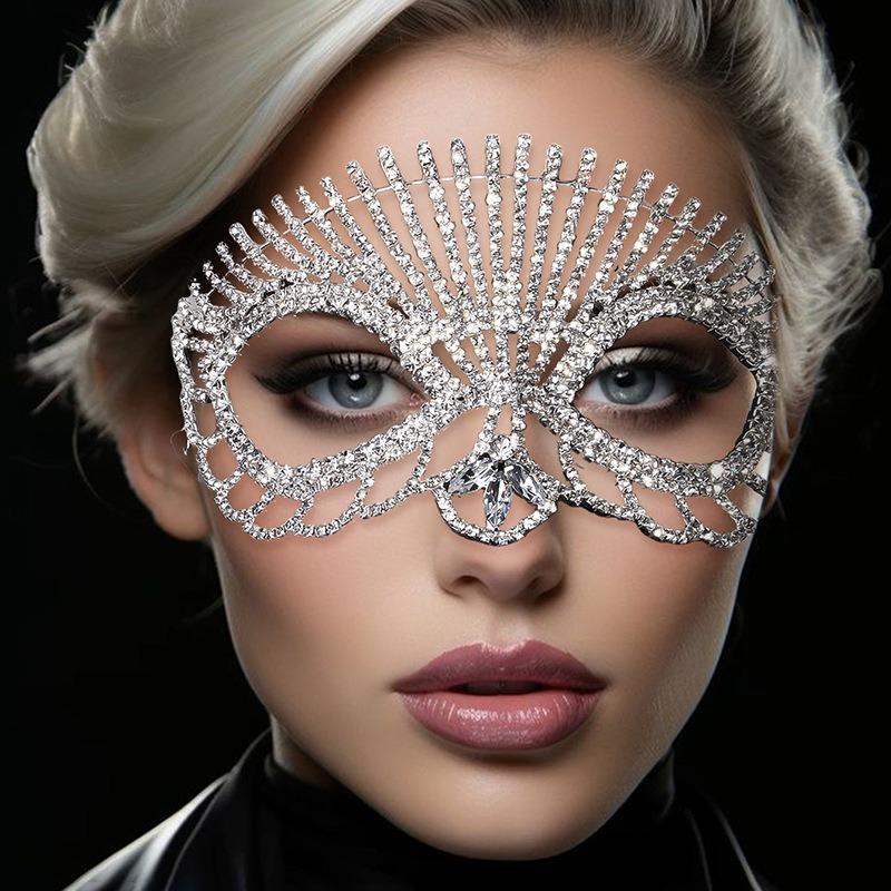 Rhinestone Mask Niche Personality Exaggerated Cat Woman Mask Masquerade Party Accessories Mask silver plated