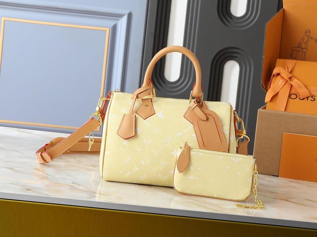 Trendy Mini Keychain Coin Purse & ID Card Holder