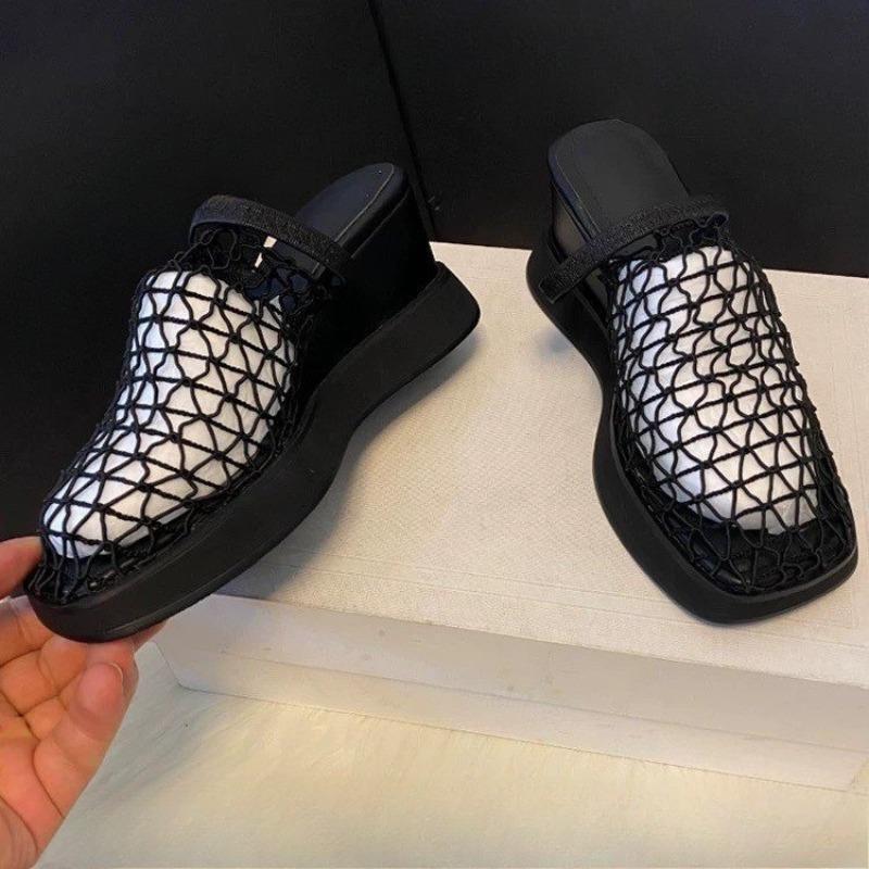 Height-increasing Shoes Women's Shoes Breathable and Perforated Wedge Heel Sandals and Wearing Wedge Slippers