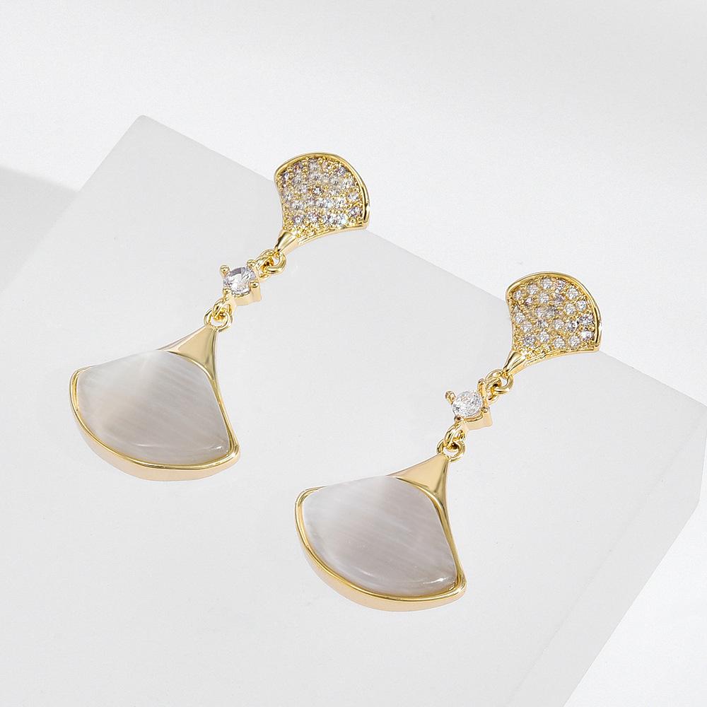 

Атмосферные простые серьги-гвоздики «кошачий глаз» для маленькой юбки, настоящие золотые серьги с гальваническим покрытием, модные серьги золотой