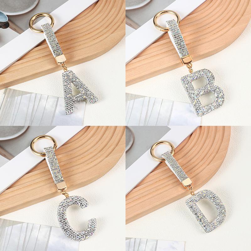 1PC Keychains Ideal Gift Letter Design Bling Key Ring Accessory Full Rhinestone Design Lucky Pendant 26 Alphabet Letters