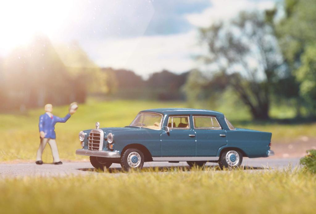 Schuco 200 D Dark Green Mercedes-Benz