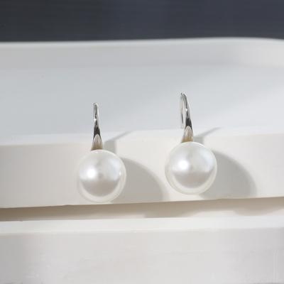 Simple Pearl Earrings  Elegant and Versatile  High-heeled Shoes  Ear Hooks  Exquisite  Fashionable  Personalized and High-end Earrings