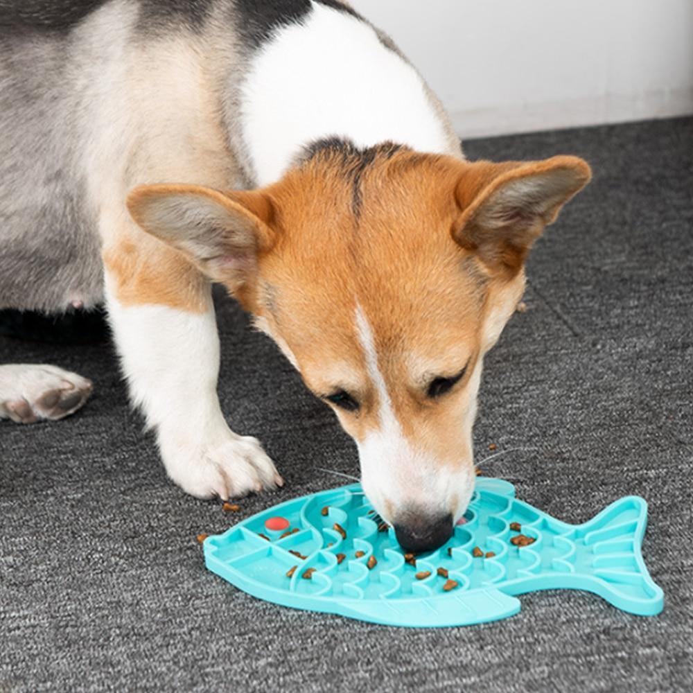Pet Dog Feeding Slow Food Bowl Clawshaped Dispensing Mat Feed Plate