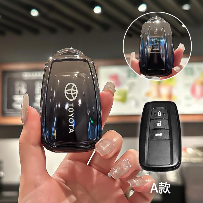 TPU Car Key Case Cover For Toyota Corolla Hybrid 2021 Rav4 Land Cruiser Prado Camry Highlander Prius C-HR Keychain Accessories