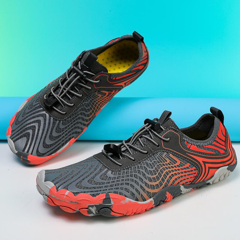 Hot Selling Couple Beach Shoes Summer Anti Slip Quick Drying Outdoor Beach Shoes Fashionable Quick Drying Casual Water Sneakers