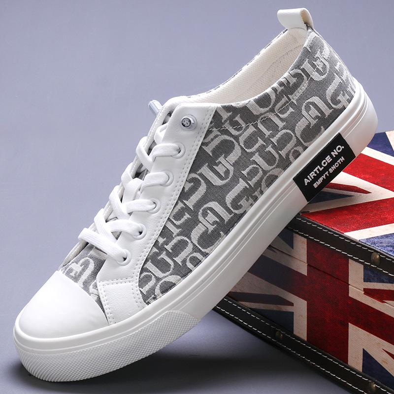 Men's Shoes New Men's Casual Board Shoes Breathable Trendy Cloth Shoes One Foot Old Beijing Shoes Soft Sole Driving Shoes