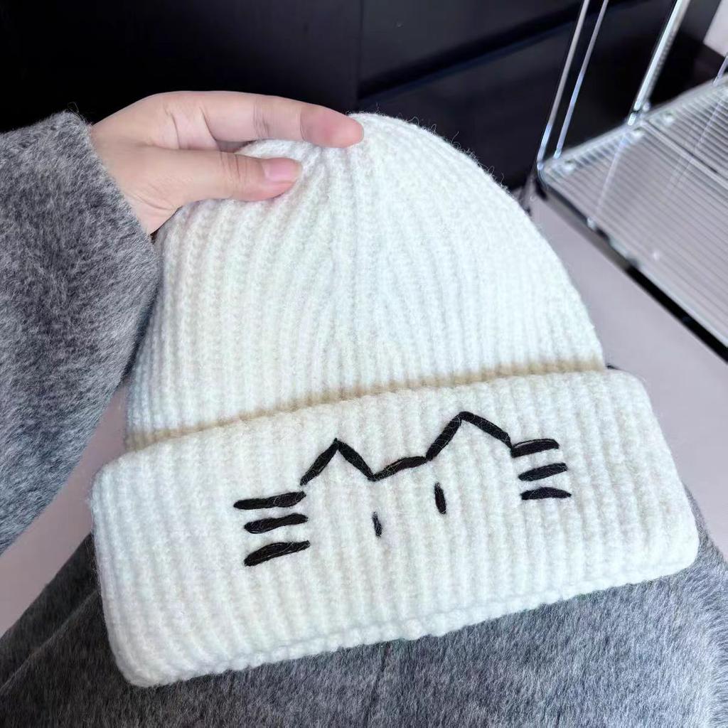 Winter hat women's new six-bearded cat solid color versatile knitted hat autumn and winter atmosphere artifact warm wool hat