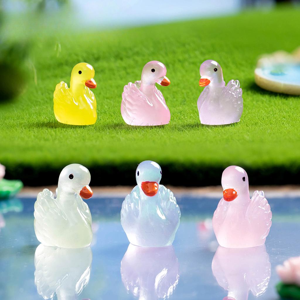 Micro Landscape Cartoon Cute Glow-in-the-dark Color Swan Animal Resin Decoration Diy Decorative Accessories Desktop Decoration
