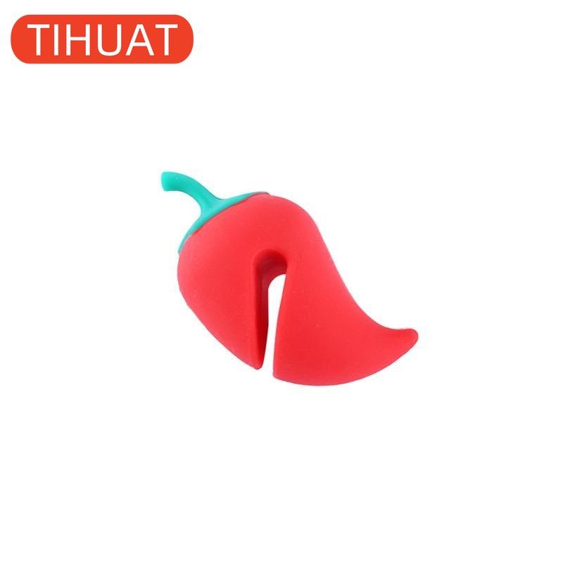 1 Pcs.Lift for Covering Against Spilling, Kitchen Instruments, Stand for Soup Pots, Silicone Heat -resistant Holder, Hold The Lid Open, Kitchen Tools