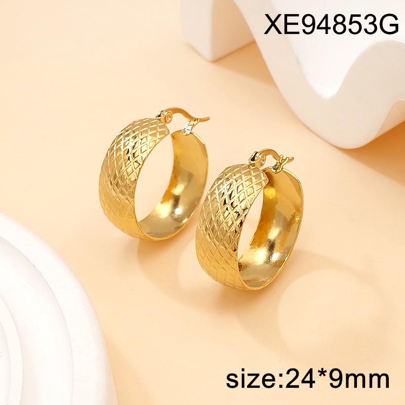18K Gold Plated Titanium Steel Earrings for Women: High-End Luxury European & American Style Ear Cuffs