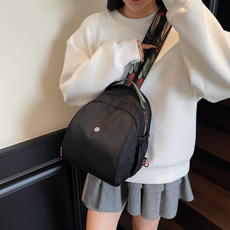 Backpack women's large-capacity new leisure student schoolbag outdoor sports bag travel backpack