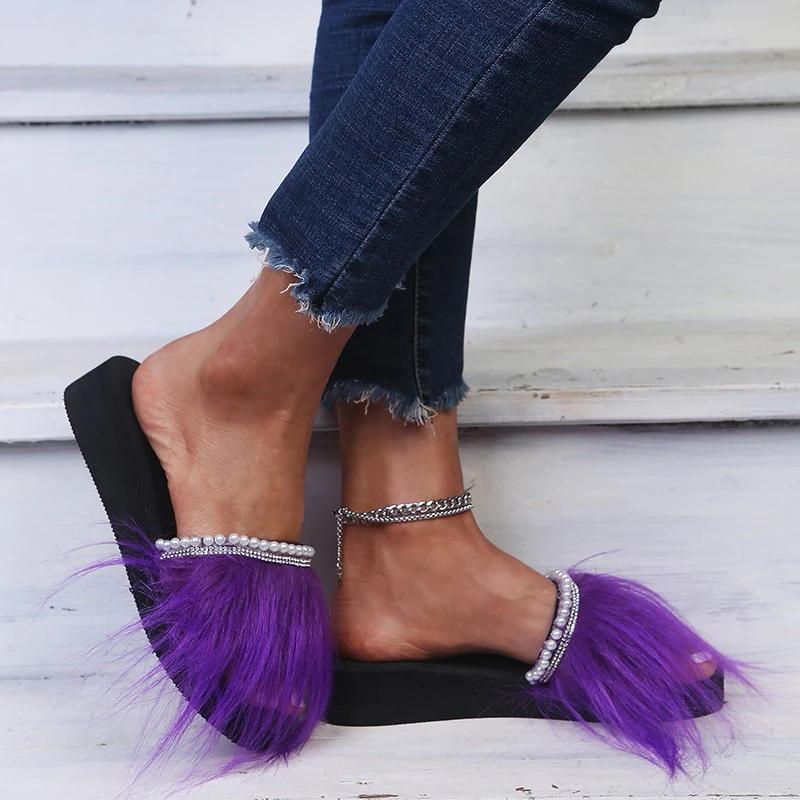 Fashion 2025 Summer Fur Fuffy Slippers for Woman New Stylish Peard Decor Slides Women Thick Sole Non Slip Vacation Sandals Mujer