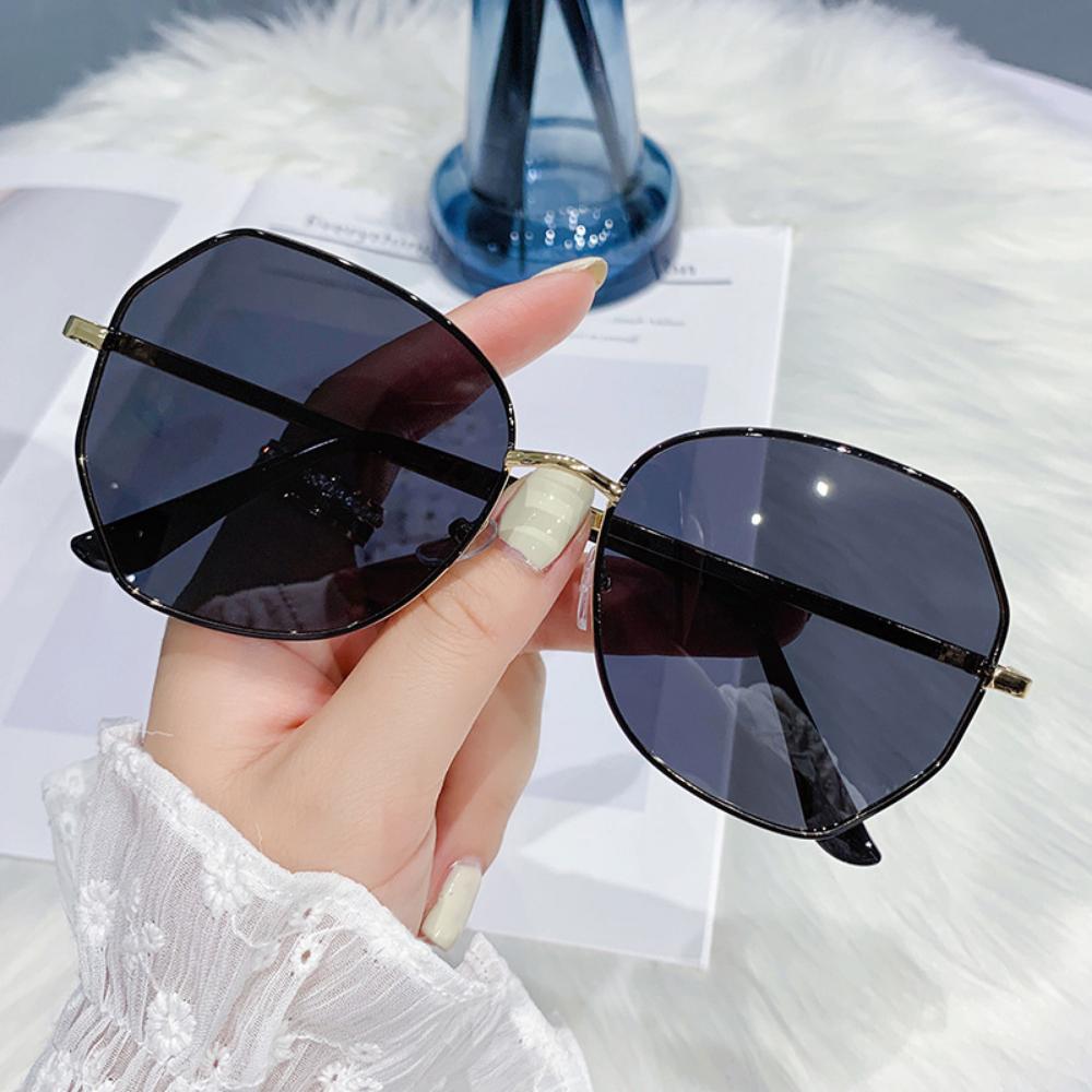 Sunglasses Female Korean Version Tide Shading Polarized Ins Sunglasses Fashion Polygonal Large Frame High Definition UV Protection Glasses