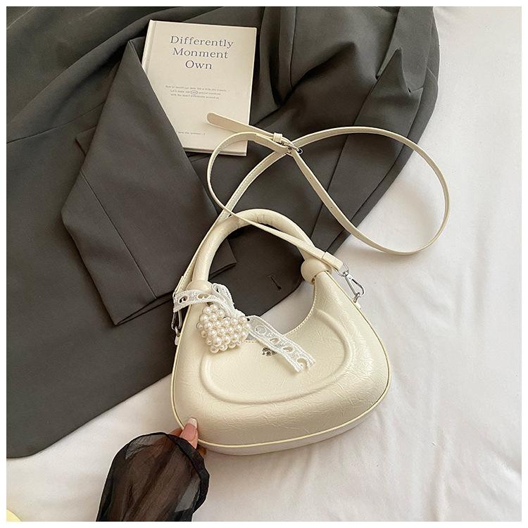 

Hand carry small bag 2025 summer new crescent bag high-end handbag fashion versatile shoulder messenger bag women