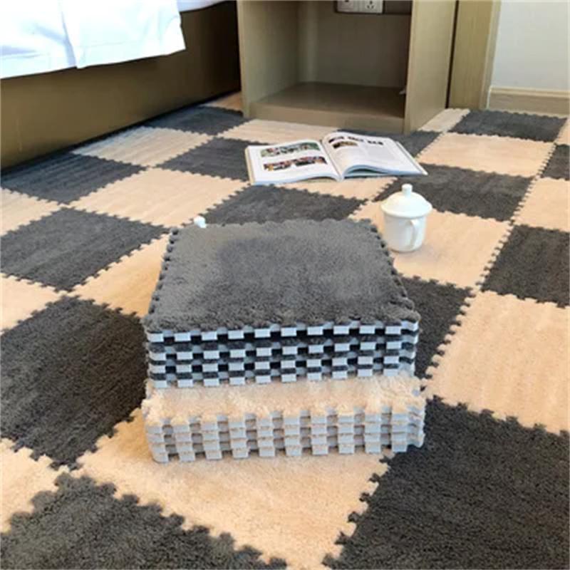 Plyšové propojitelné podložky Hrací podložka Pěnové puzzle Podložky Dekorace ložnice obývacího pokoje Propojitelné koberce Domácí podlahová dekorace 30*30CM