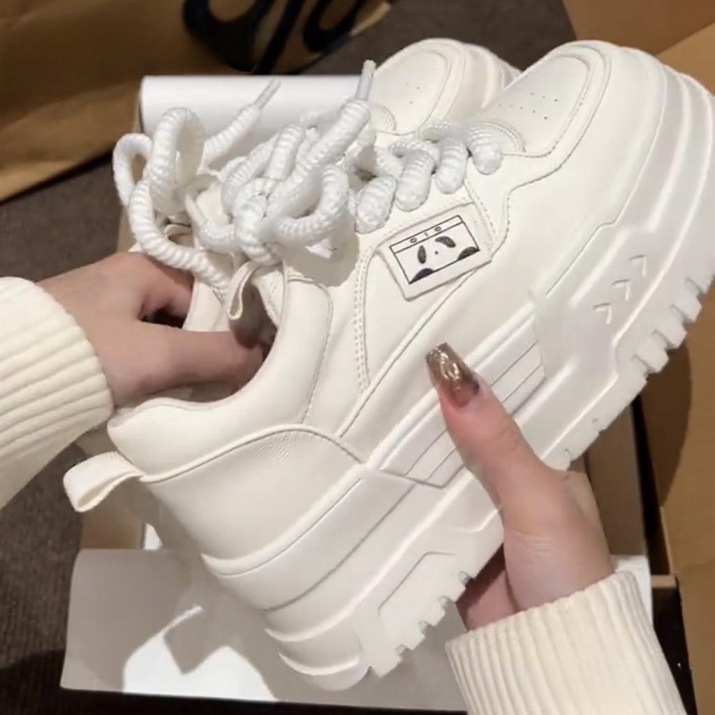 Zhao Ruth's Same Muffin Platform White Shoes for Women's 2025 Spring New Versatile Height-increasing Sports Board Shoes Casual Shoes