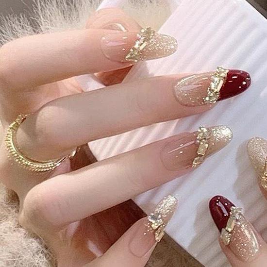 2026 New Year Wearable Lion Dance Cat Eye Manicure: Handmade Removable False Fingernail Stickers.