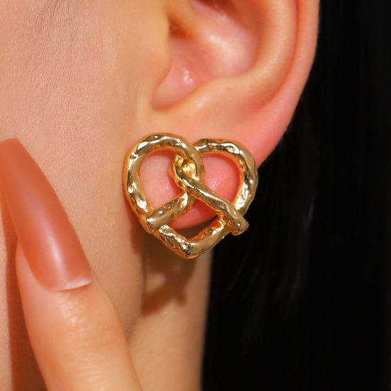 1 Paar Ohrstecker Verdrehtes Herz Design Ohrstecker Gehämmert Textur Piercing Ohrringe für Damen Pendeln Dating Schmuck Geschenk