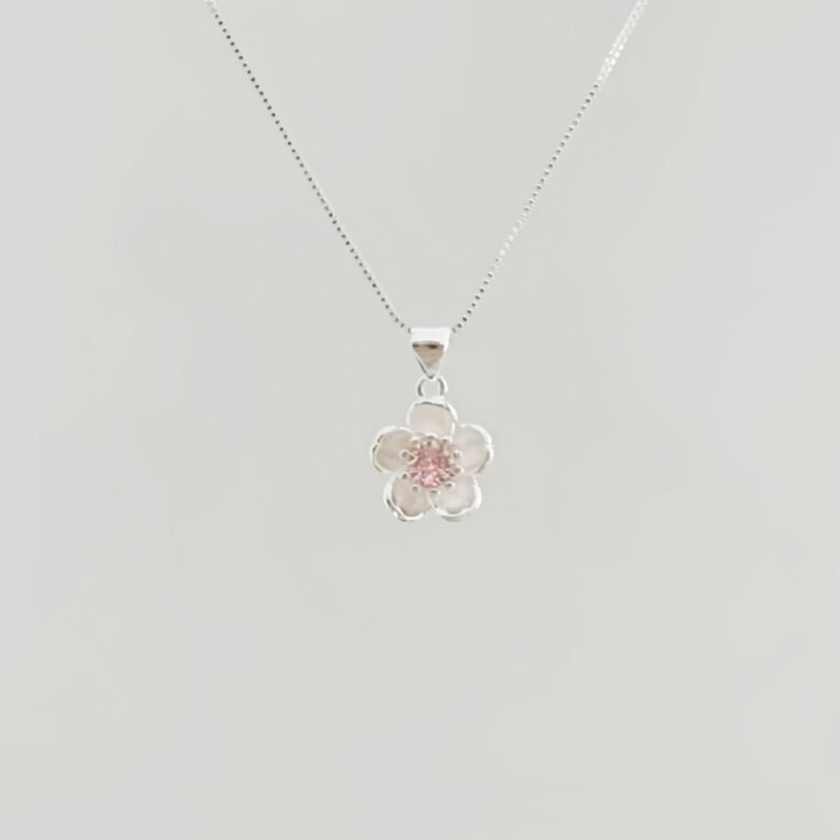Korean Cherry Blossom & Peach Pendant Necklace with Cute Rose Design платиновый/розовый