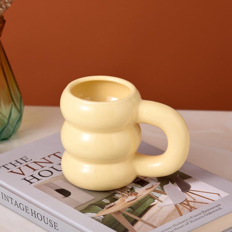 Creative hand handle ceramic mug large capacity large ear cup enterprise business latte coffee cup bone china